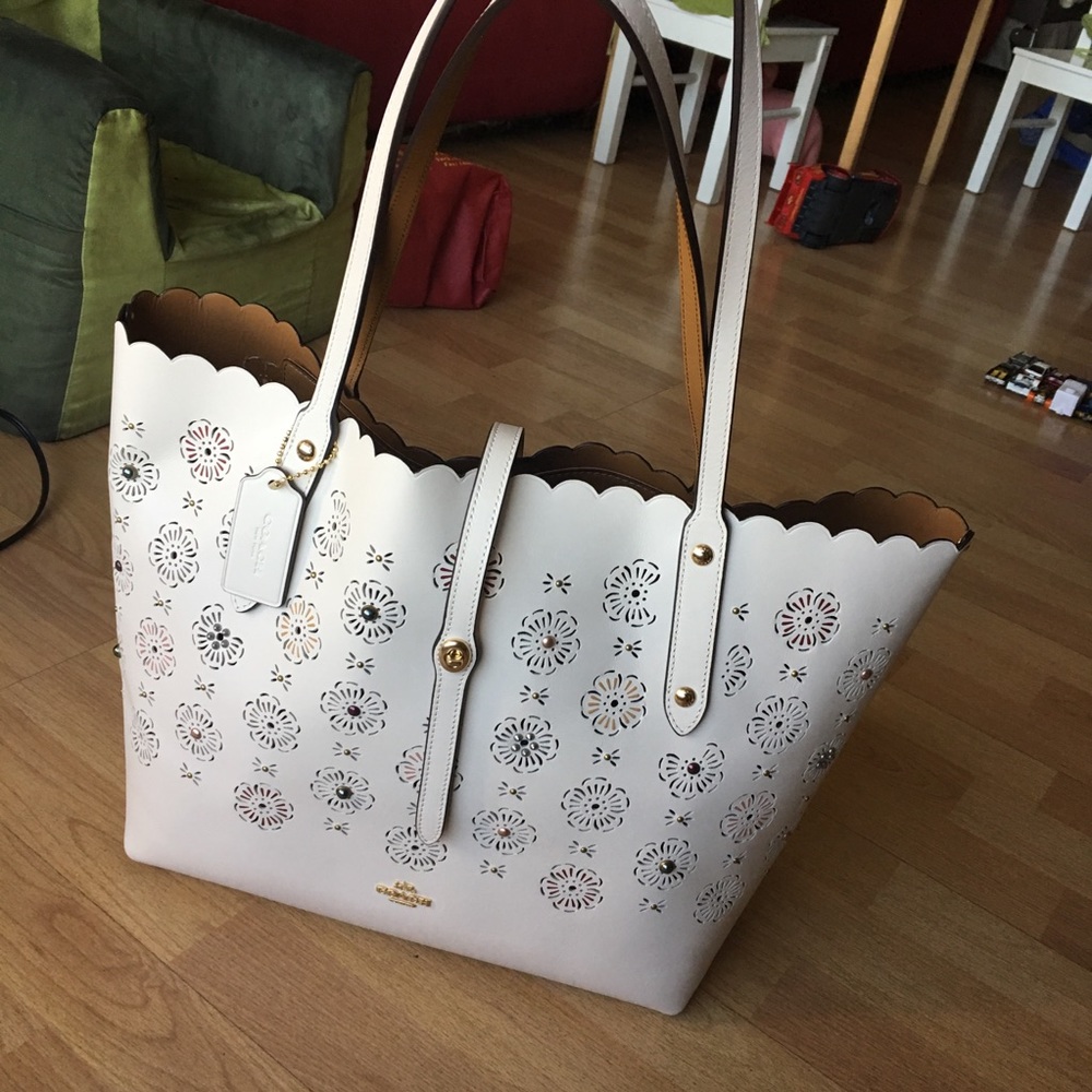 Brand new coach tote